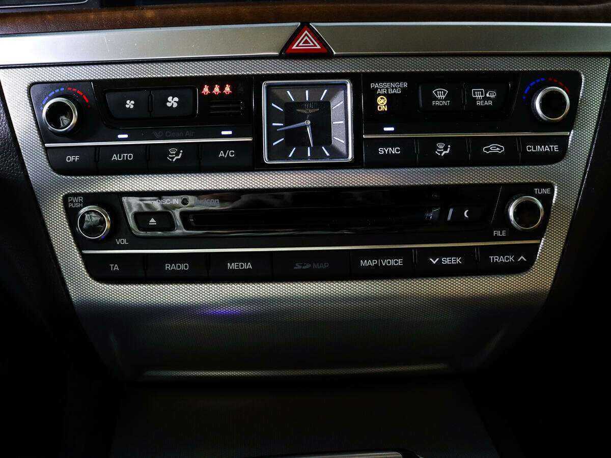 Genesis G80, 2017 Фото №16