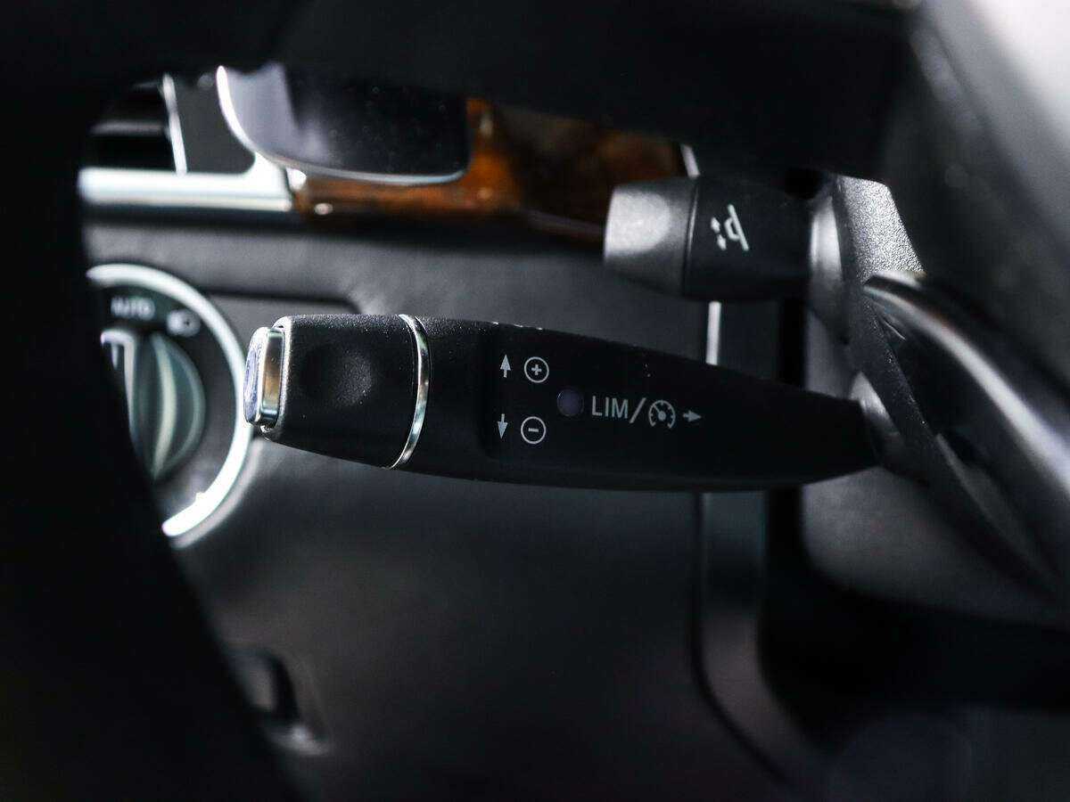 Mercedes-Benz GLS AMG 63 AMG, 2016 Фото №17