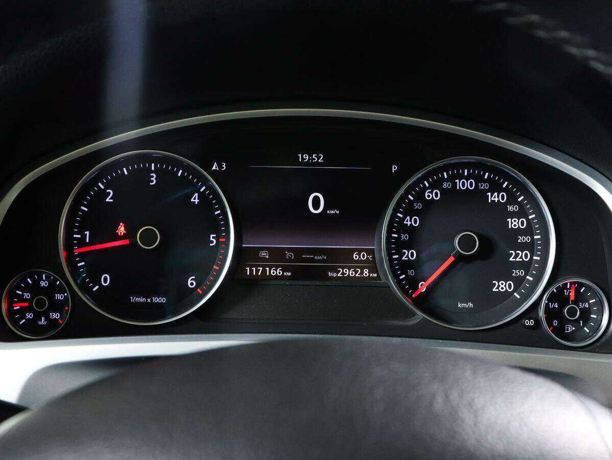 Volkswagen Touareg, 2016 Фото №11