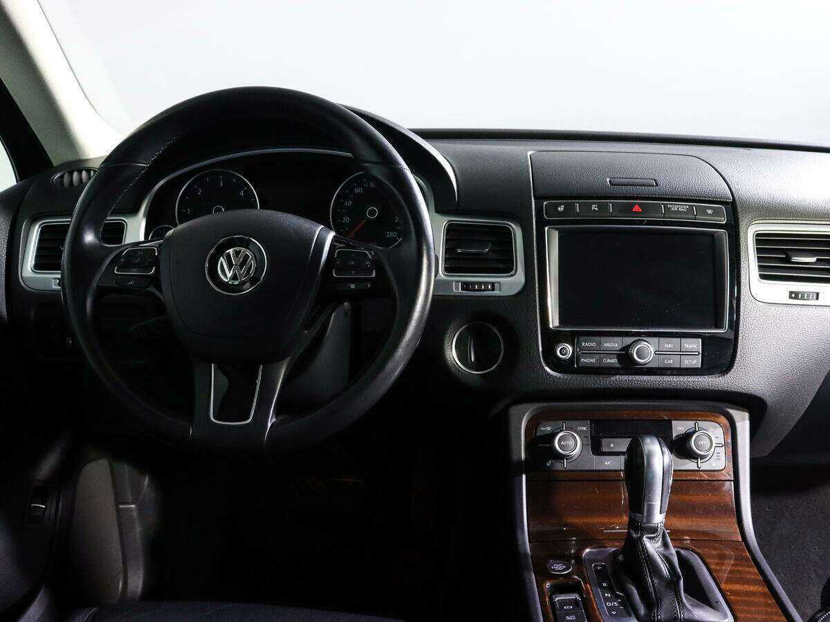 Volkswagen Touareg, 2016 Фото №12