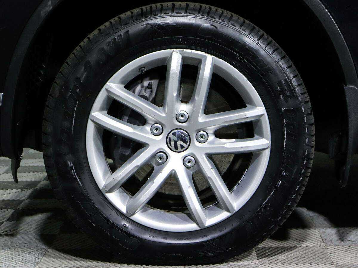 Volkswagen Touareg, 2016 Фото №21