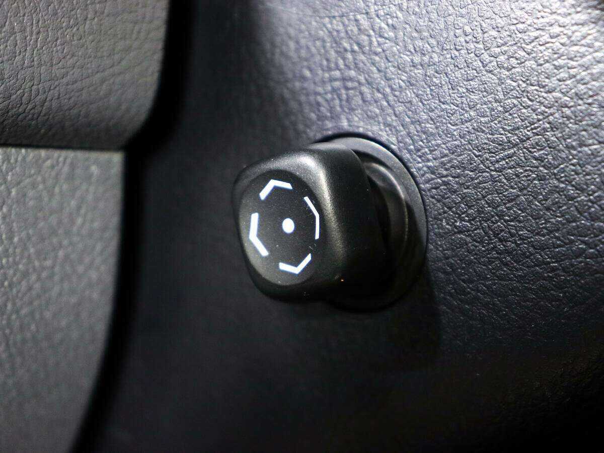 Lexus LX 570, 2008 Фото №19