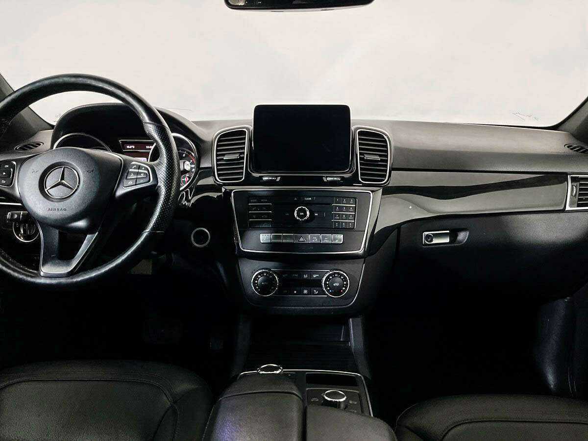Mercedes-Benz GLE 300, 2016 Фото №9