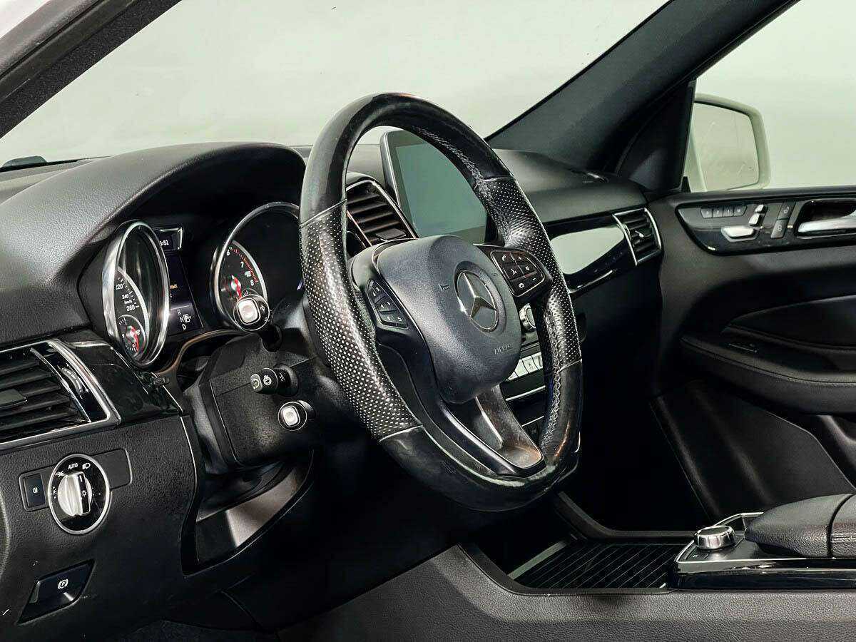 Mercedes-Benz GLE 300, 2016 Фото №10