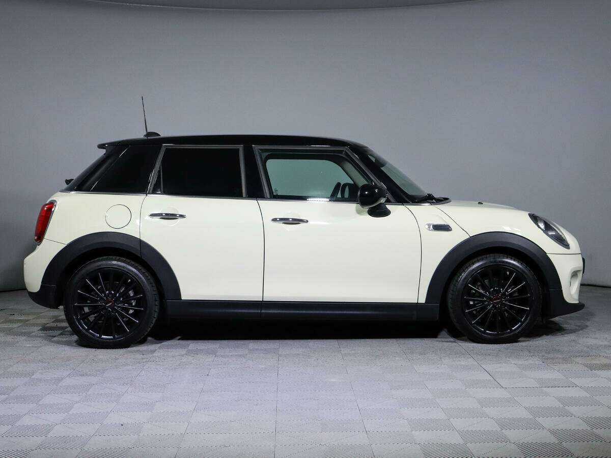Mini Hatch Cooper, 2019 - 24 282 км. | Фото №4