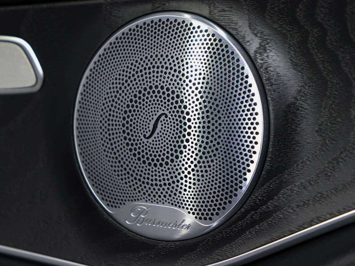 Mercedes-Benz GLC Coupe 300, 2020 Фото №19