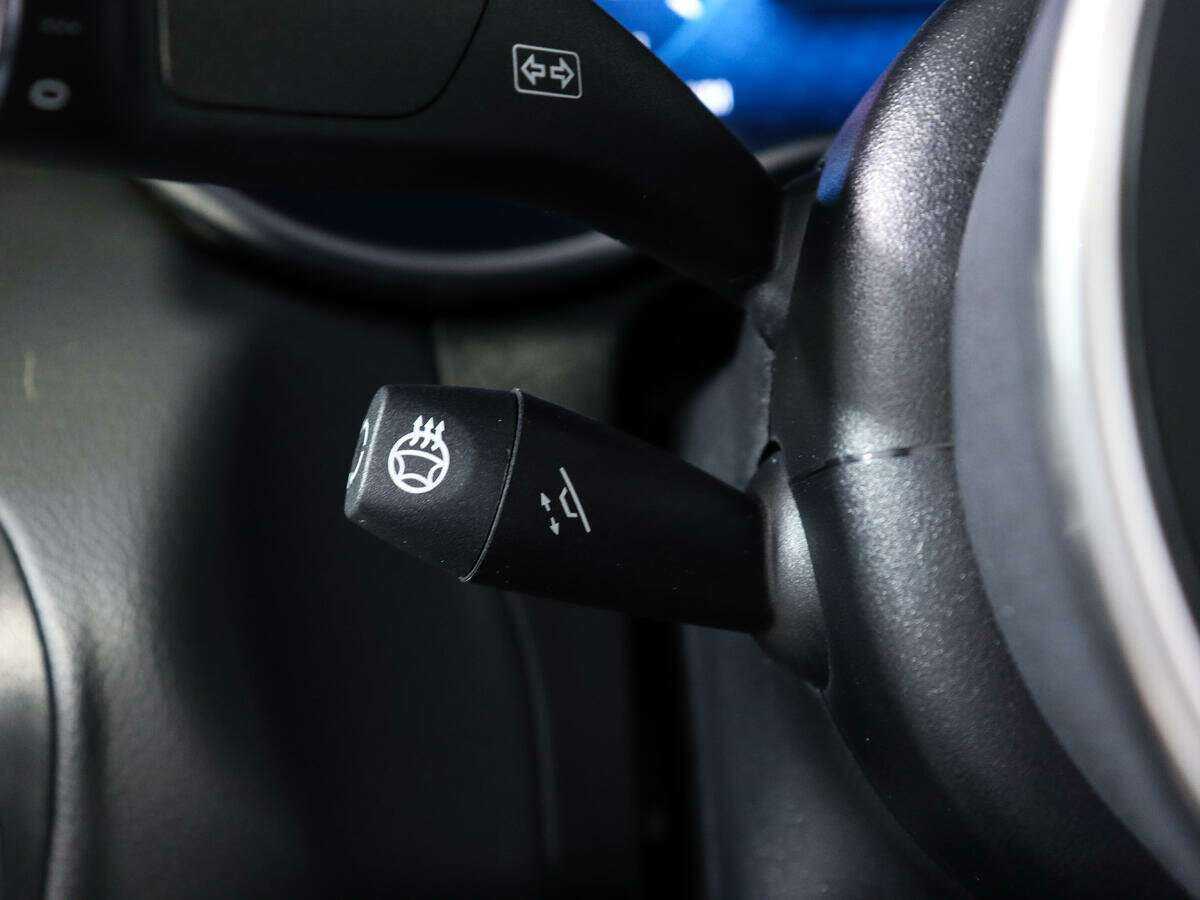 Mercedes-Benz GLC Coupe 300, 2020 Фото №20