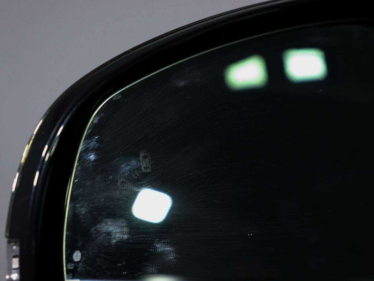 Kia Stinger, 2018 Фото №21