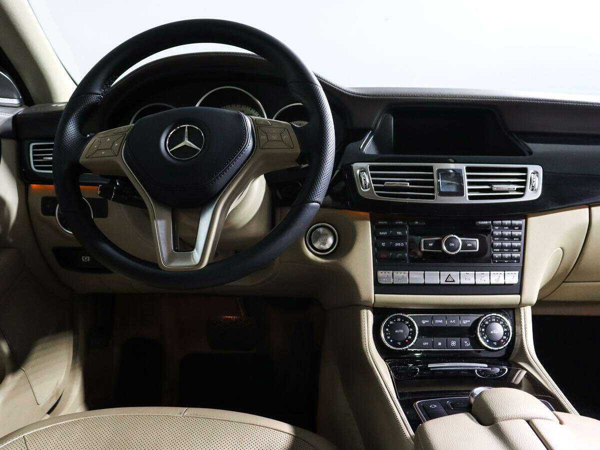 Mercedes-Benz CLS 350, 2013 Фото №10