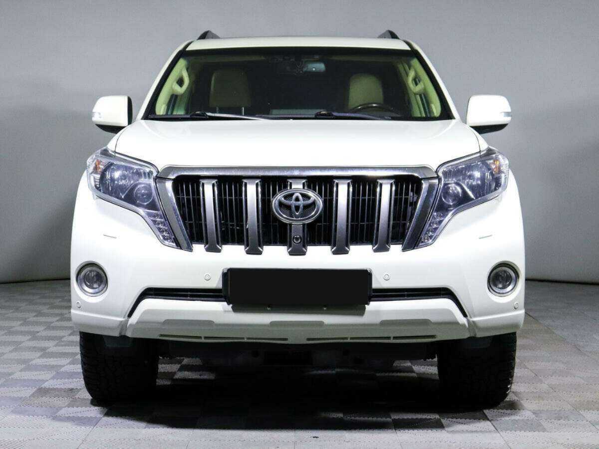 Toyota Land Cruiser Prado, 2015 - 72 200 км. | Фото №2