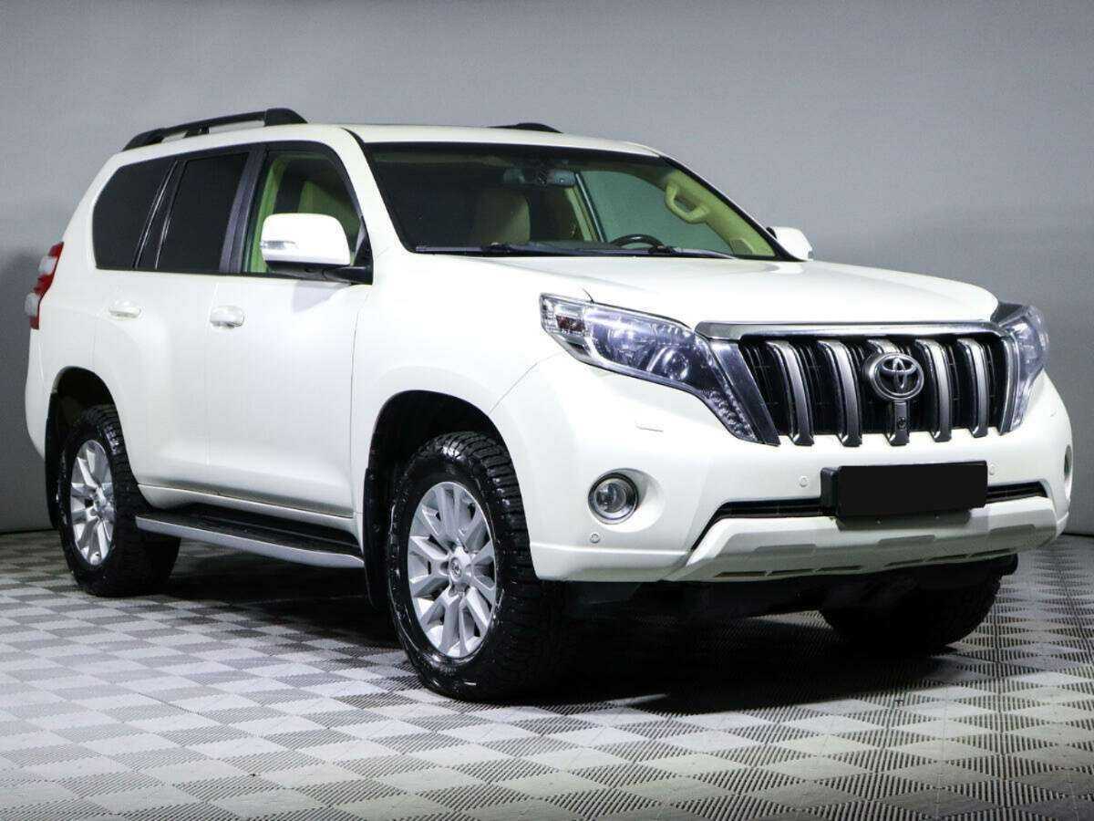 Toyota Land Cruiser Prado, 2015 - 72 200 км. | Фото №3