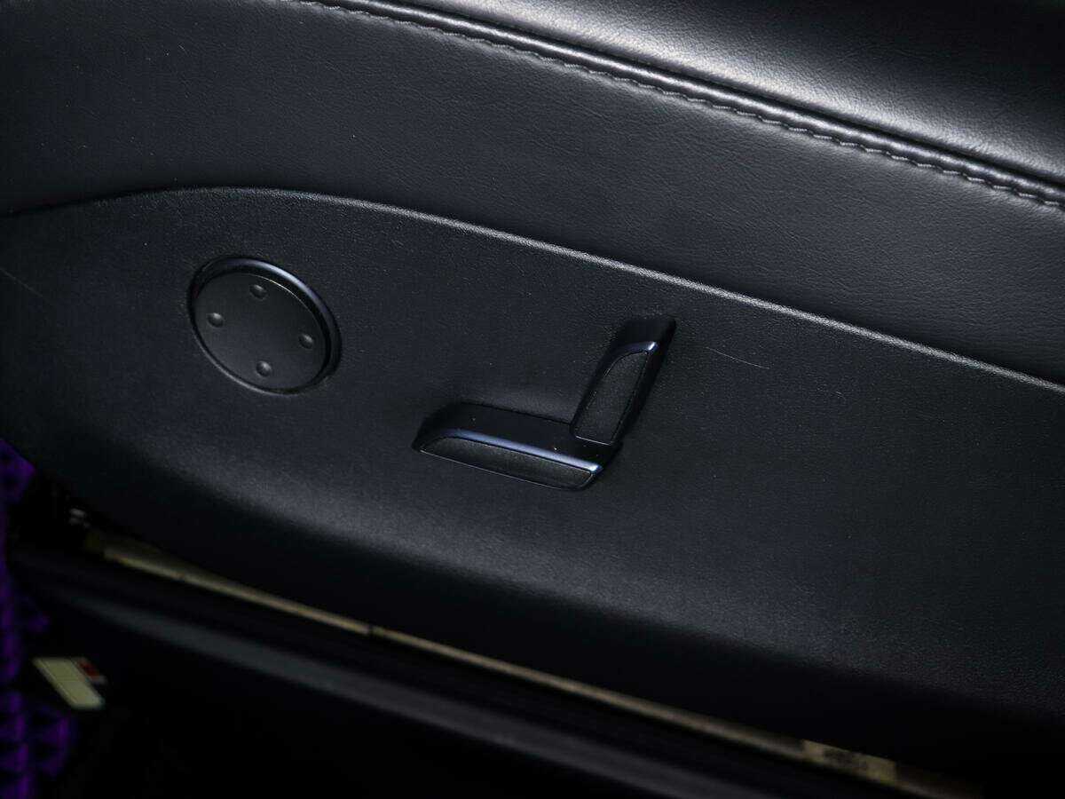 Tesla Model X 90D, 2018 Фото №17