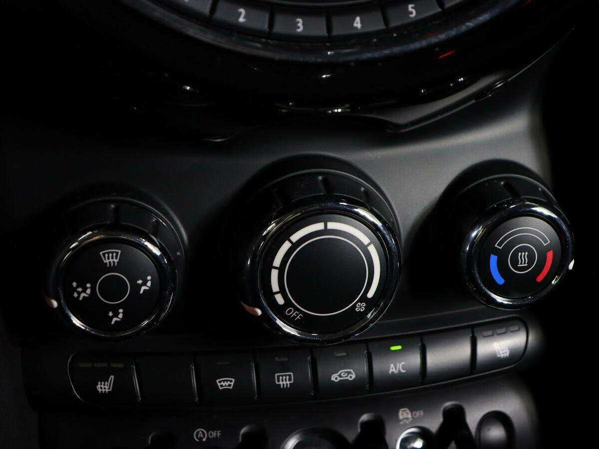 Mini Hatch Cooper, 2021 Фото №17