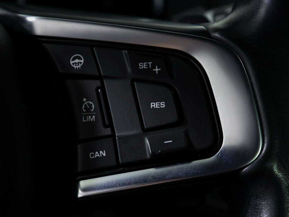 Jaguar F-Pace, 2016 Фото №23