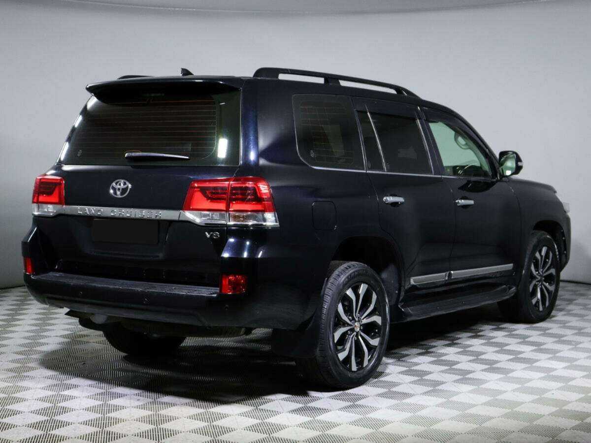 Toyota Land Cruiser, 2017 - 129 210 км. | Фото №3