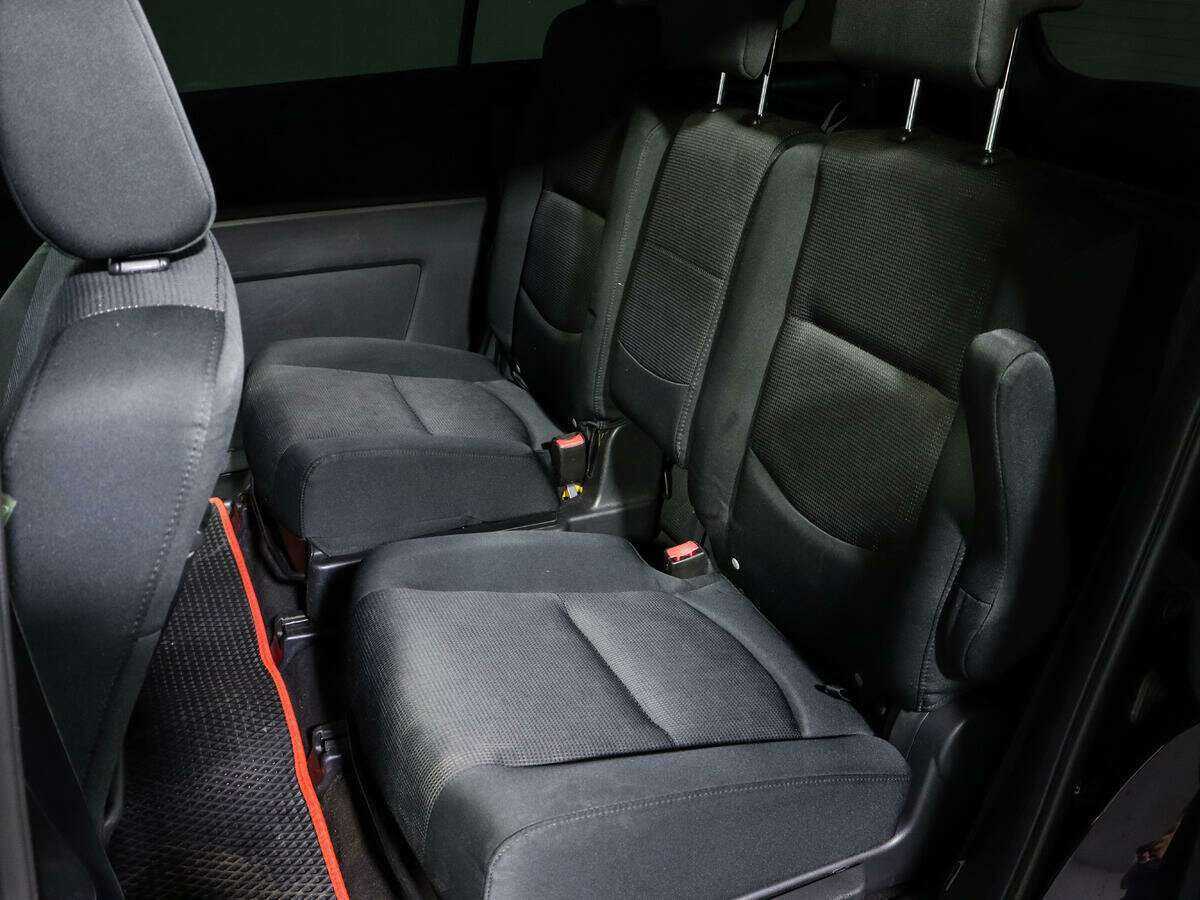 Mazda 5, 2008 Фото №10