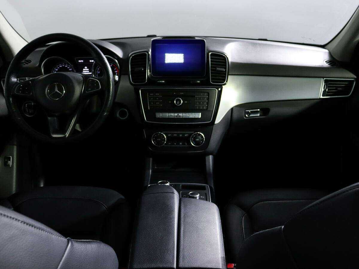 Mercedes-Benz GLE 300, 2016 Фото №12