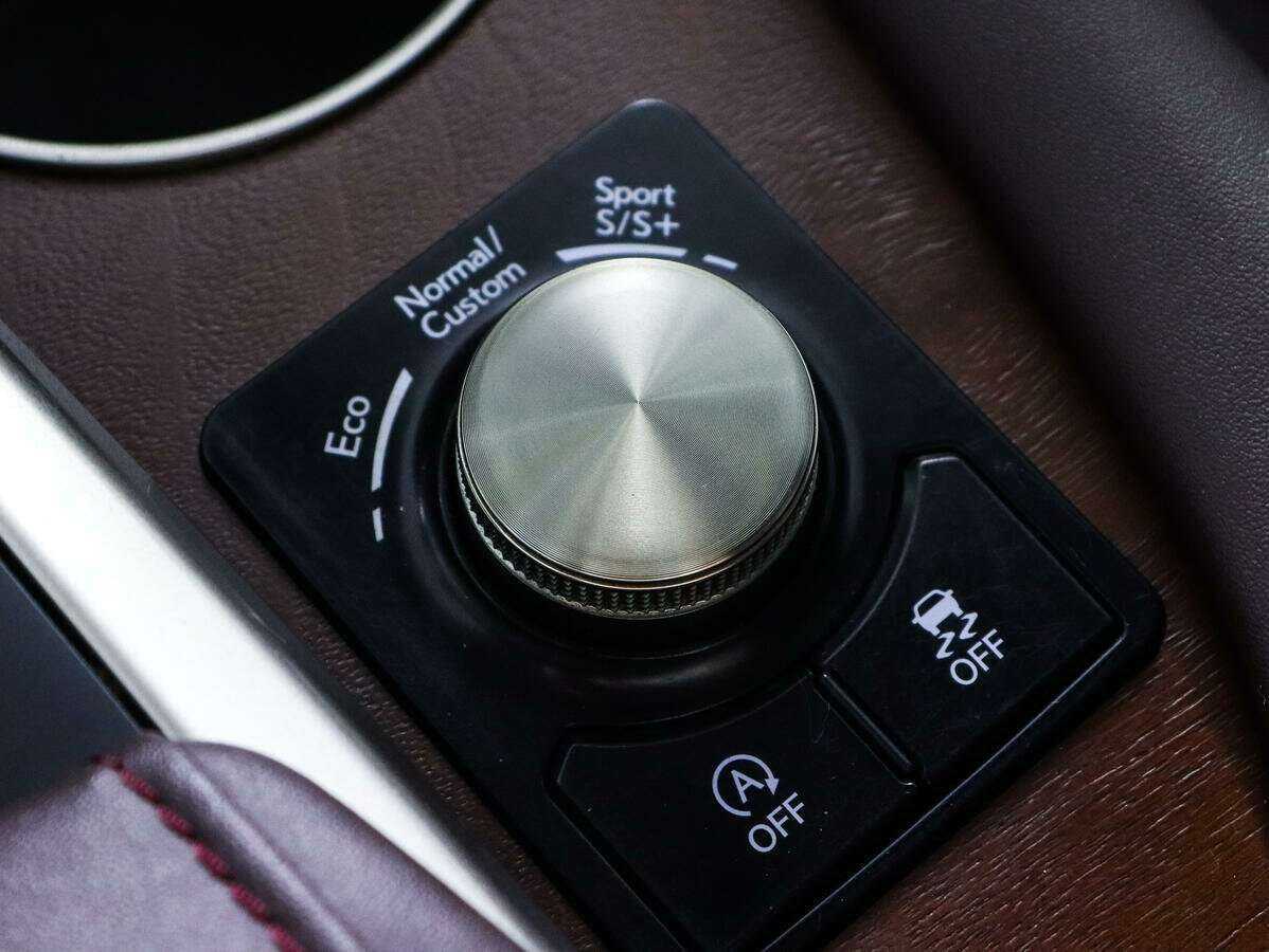 Lexus RX 300, 2019 Фото №19