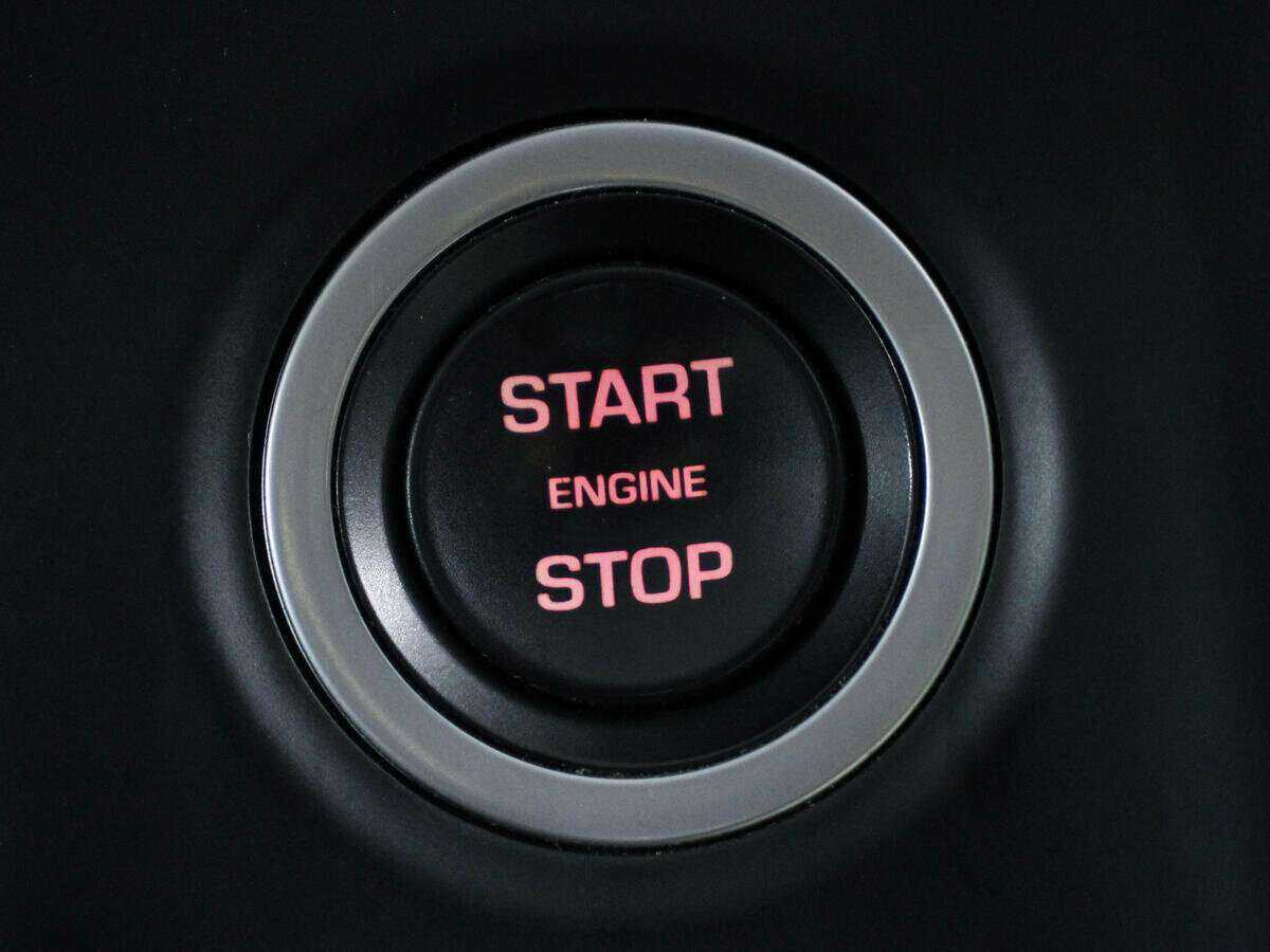 Jaguar E-Pace, 2018 Фото №18