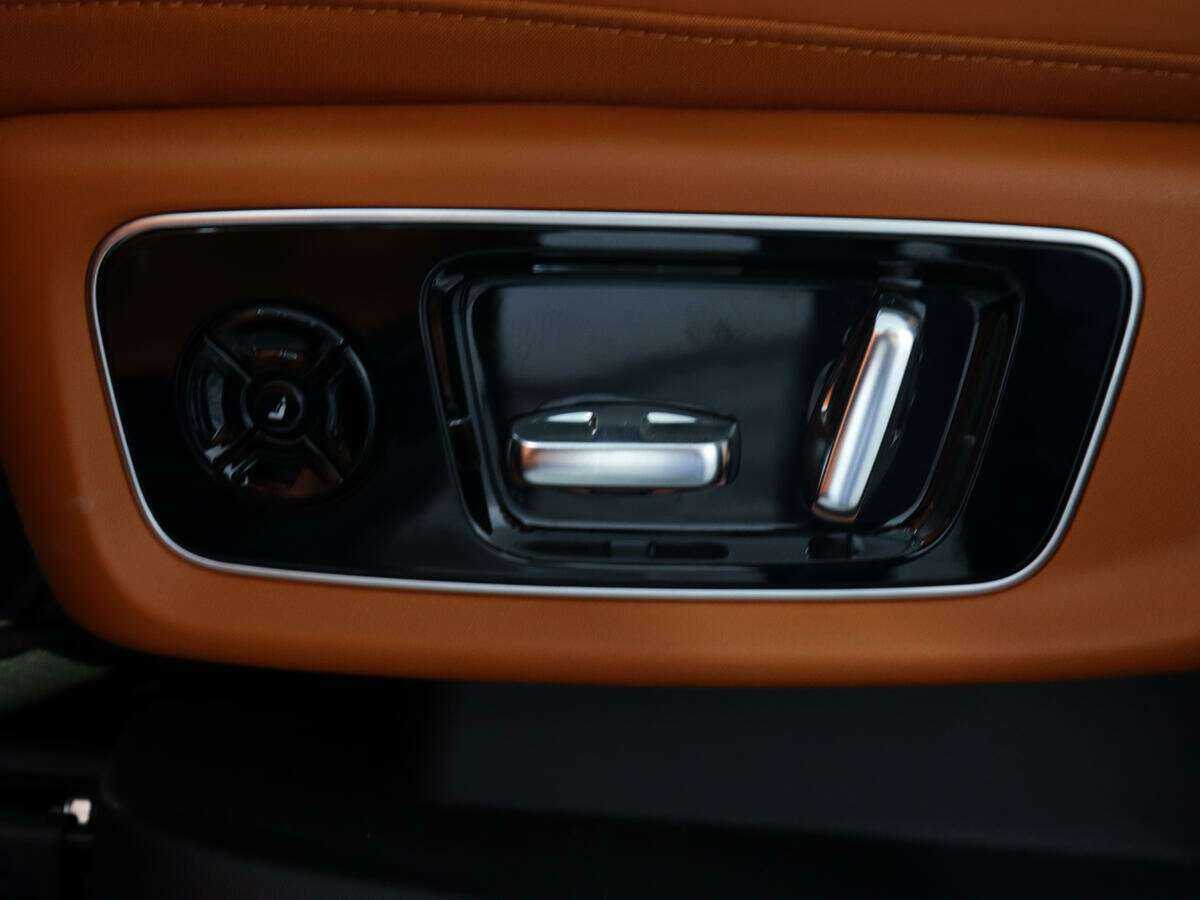 LiXiang L9 44.5 kWh, 2023 Фото №29