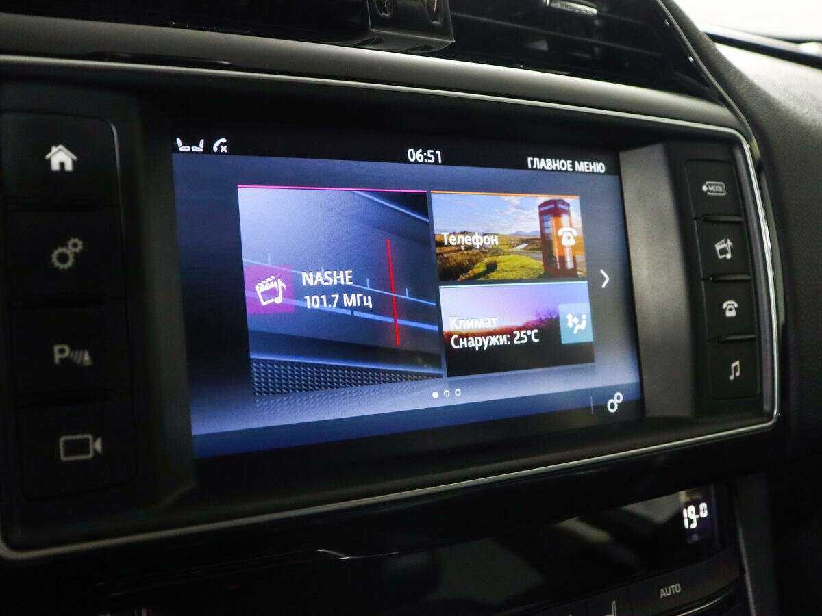 Jaguar F-Pace, 2018 Фото №14