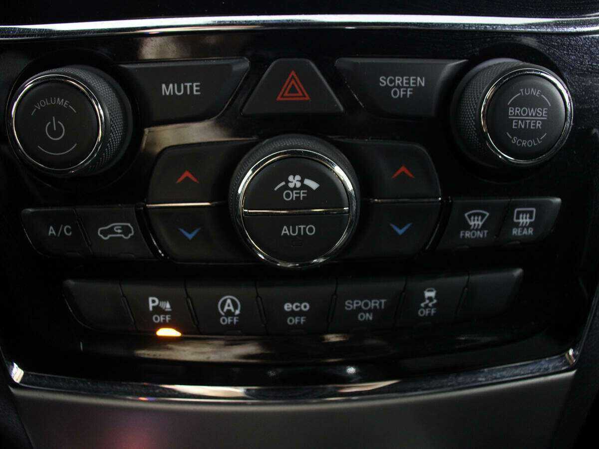 Jeep Grand Cherokee, 2020 Фото №20