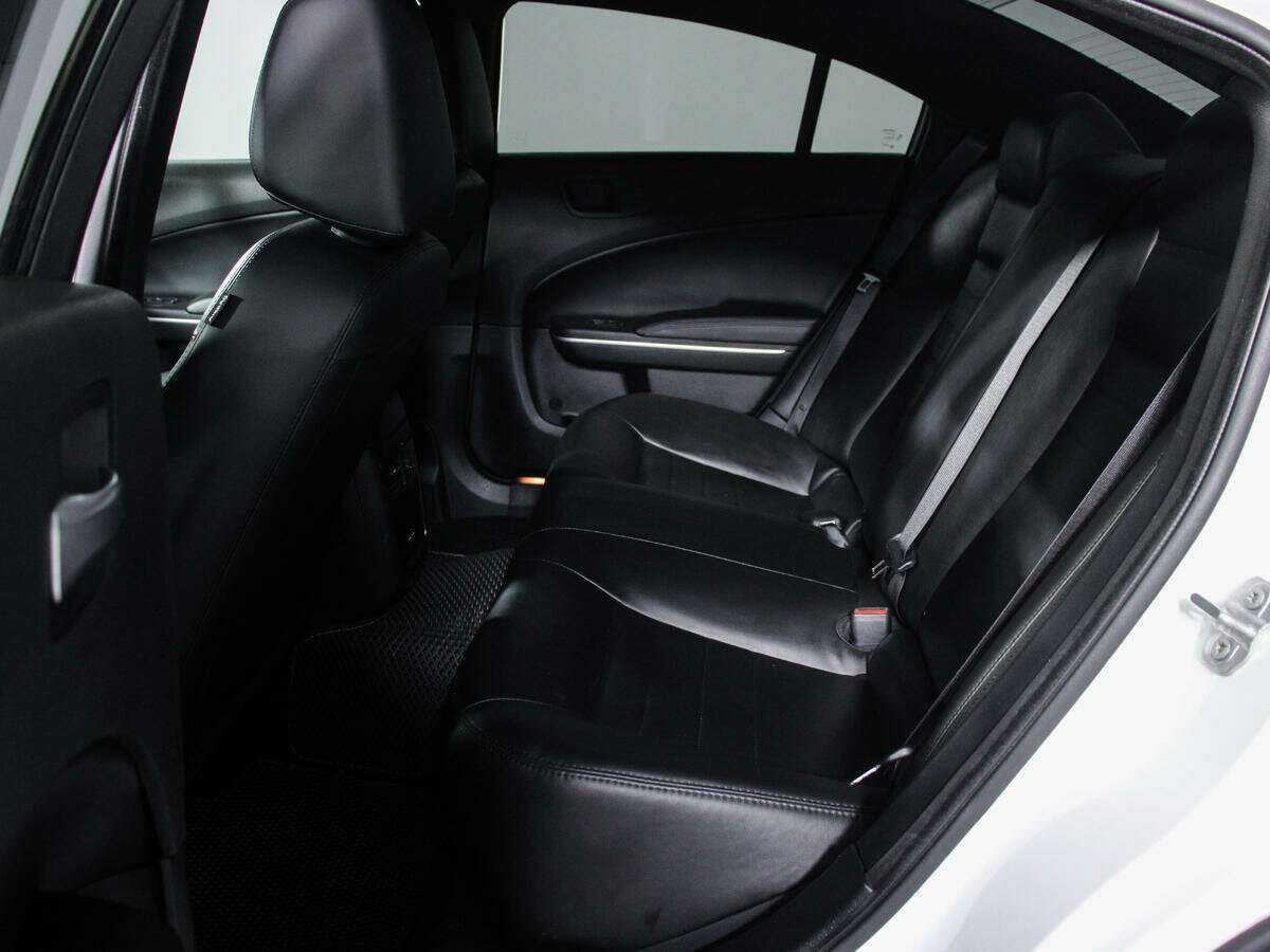 Dodge Charger, 2019 Фото №9