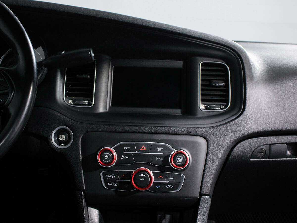 Dodge Charger, 2019 Фото №12