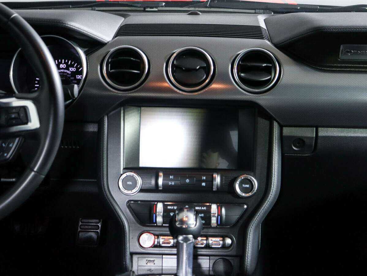 Ford Mustang, 2021 Фото №13