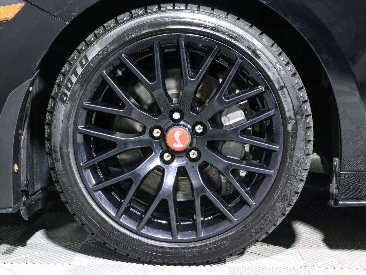 Ford Mustang, 2021 Фото №15