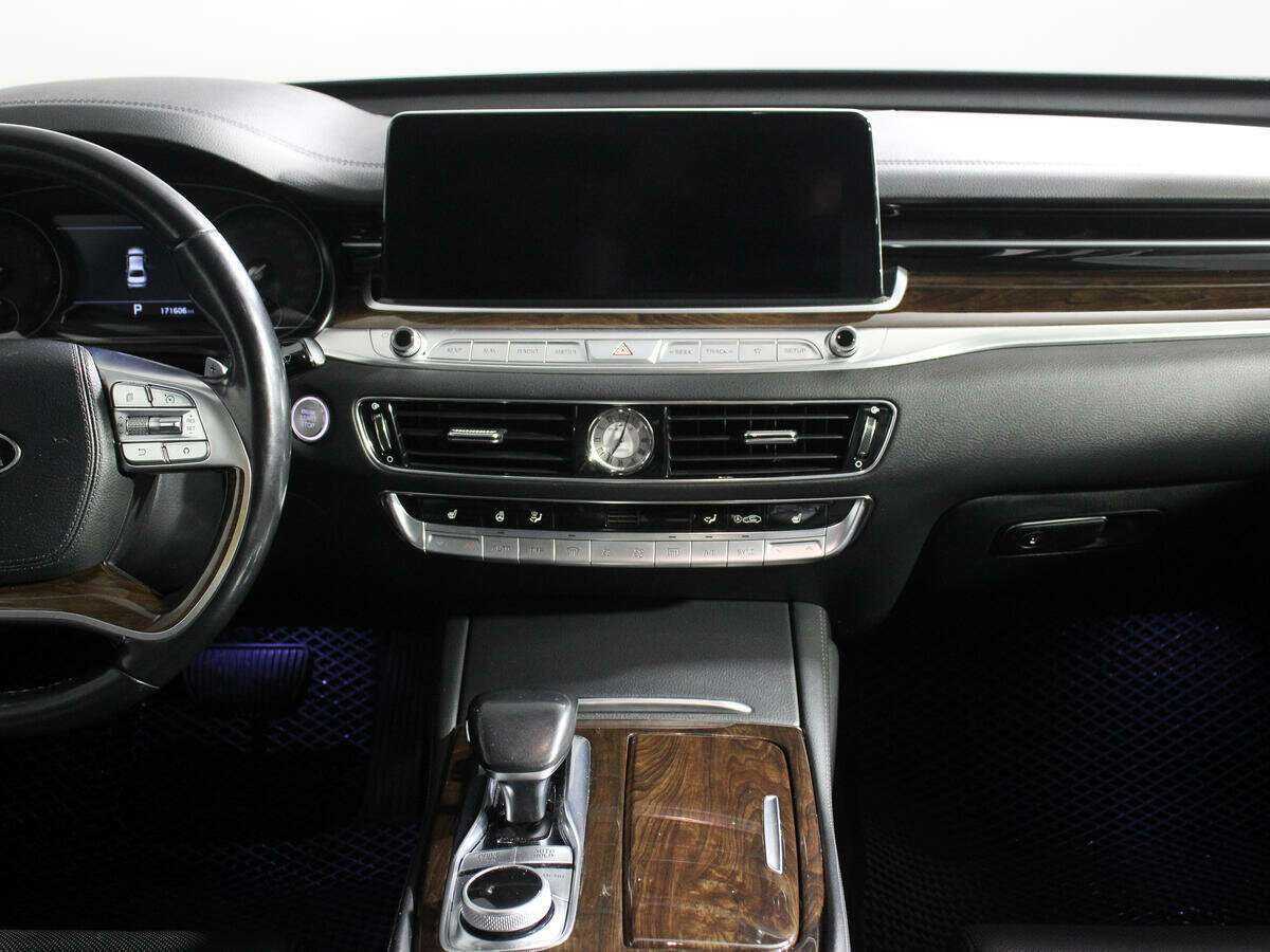 Kia K900, 2019 Фото №10