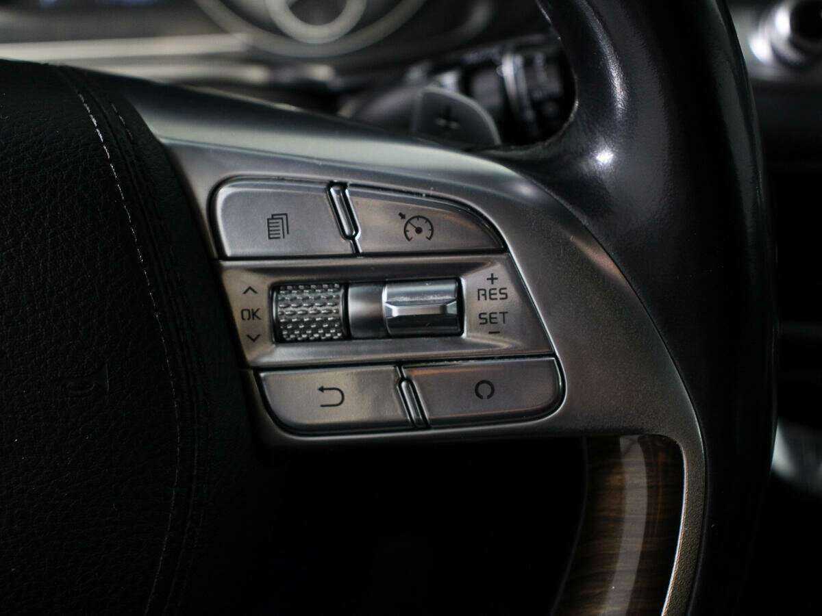 Kia K900, 2019 Фото №18