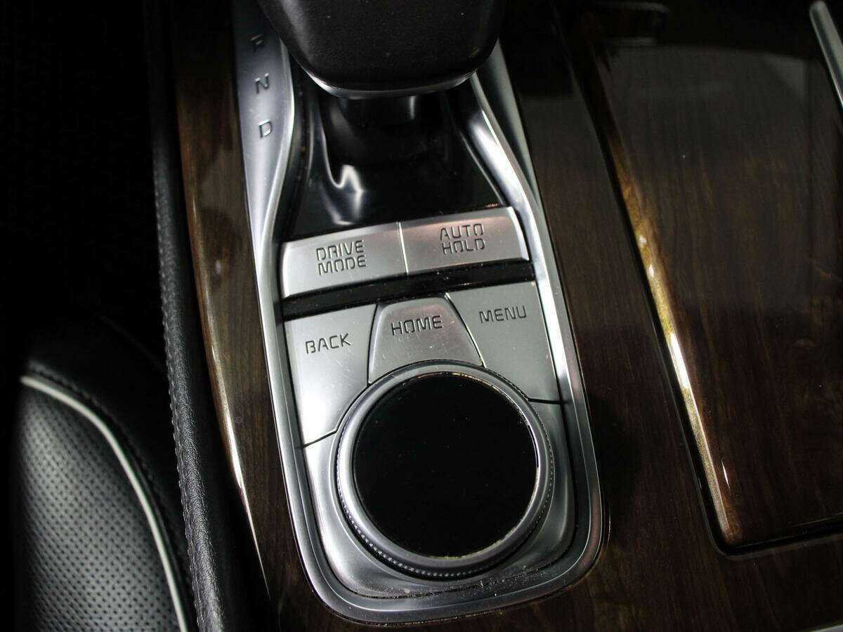 Kia K900, 2019 Фото №21