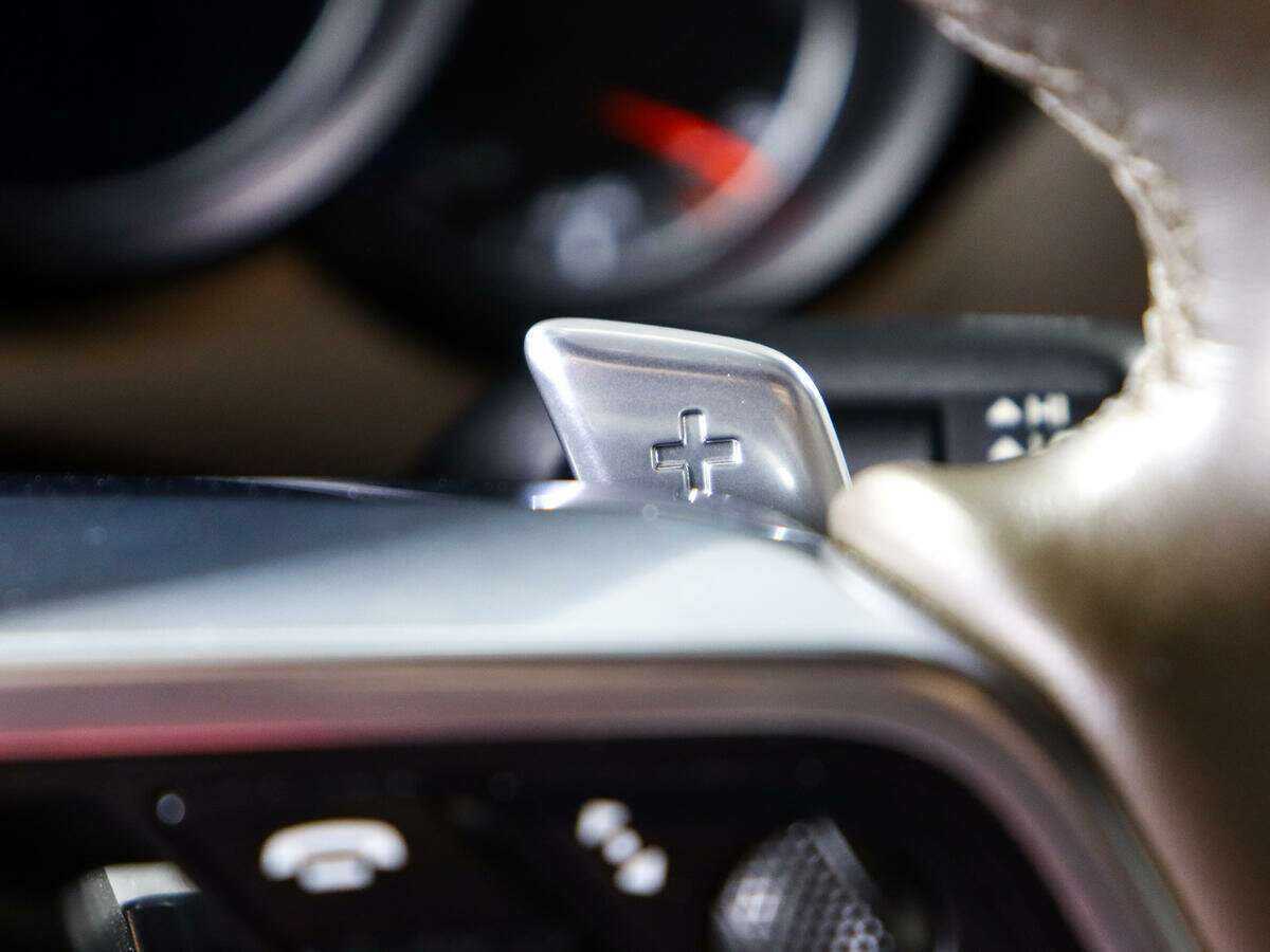 Porsche Cayenne S, 2015 Фото №22