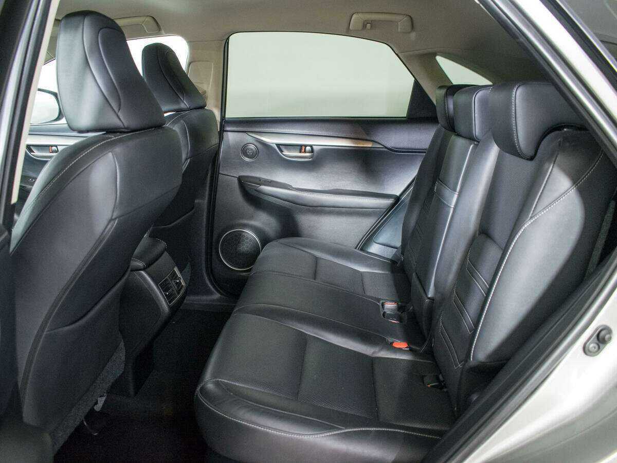 Lexus NX 200t, 2015 Фото №10