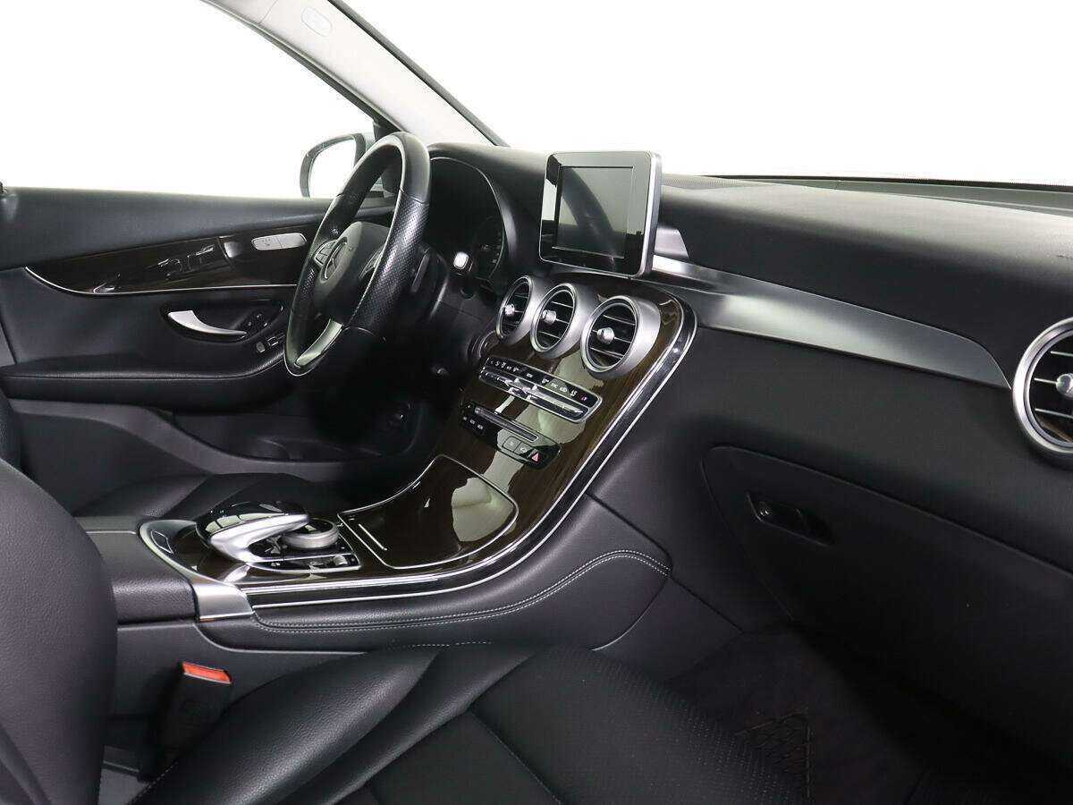 Mercedes-Benz GLC 250, 2016 - 78 626 км. | Фото №8