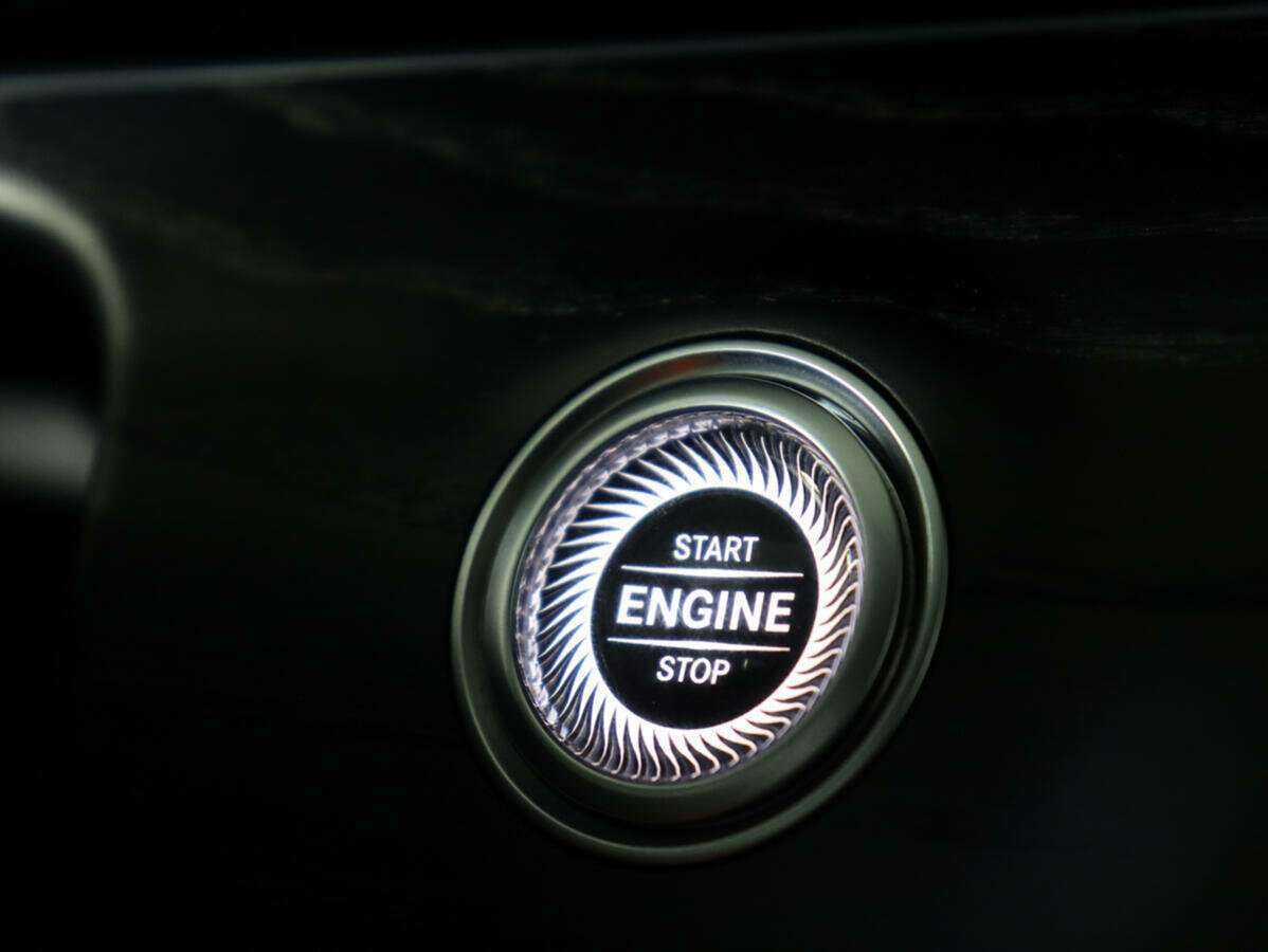 Mercedes-Benz E-Класс 200, 2021 Фото №12