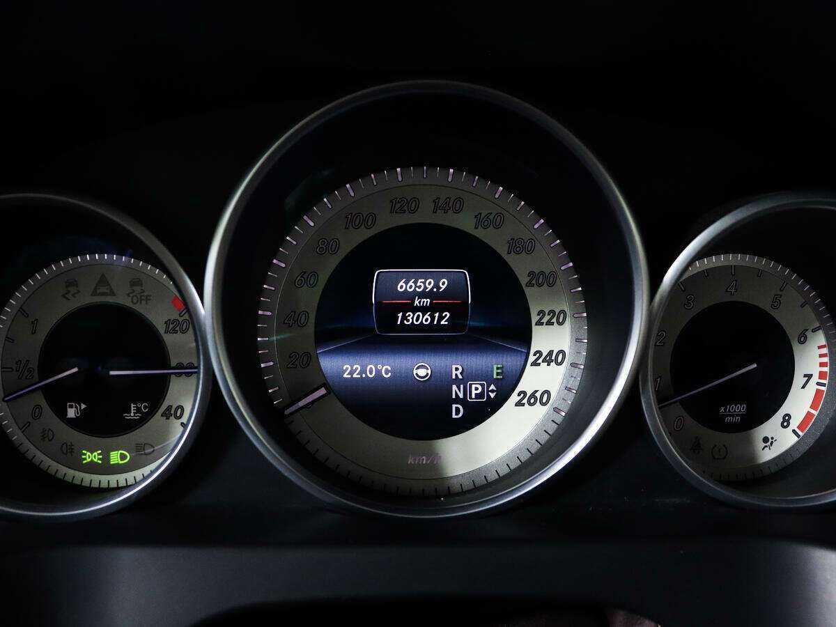 Mercedes-Benz E-Класс 350, 2013 - 130 589 км. | Фото №8