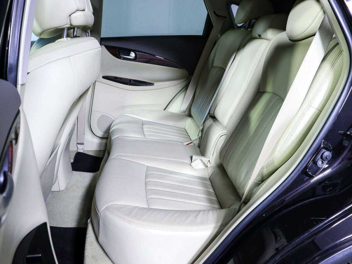 Infiniti EX25, 2011 - 58 000 км. | Фото №7