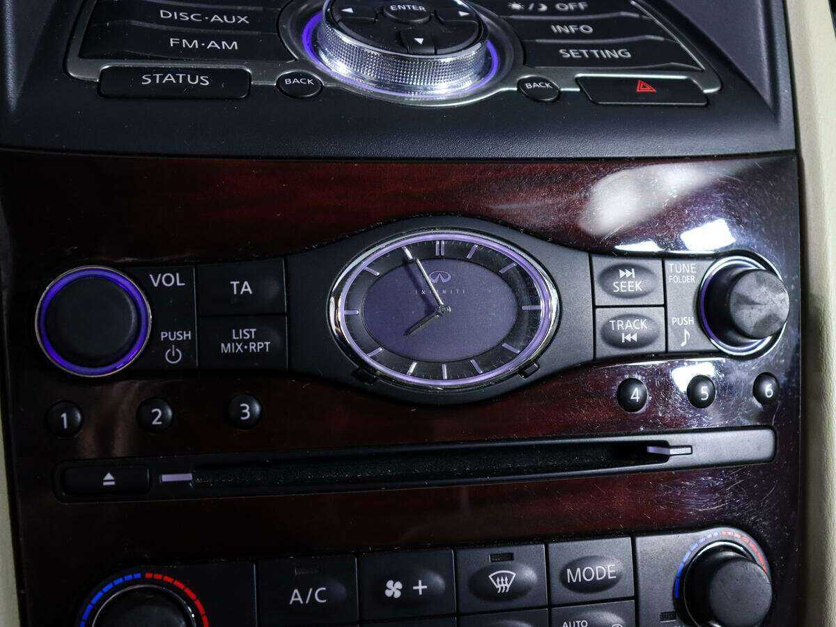 Infiniti EX25, 2011 Фото №21