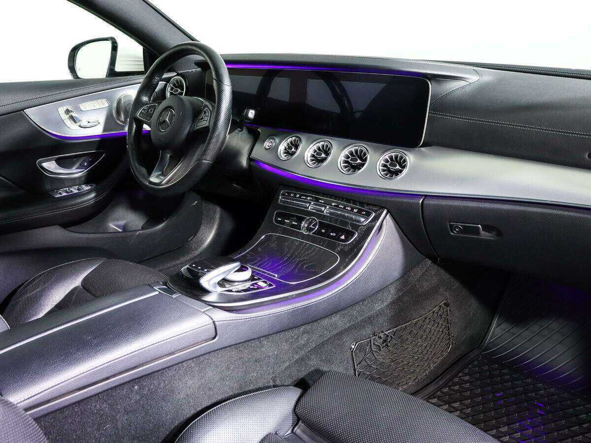 Mercedes-Benz E-Класс 400, 2017 Фото №7