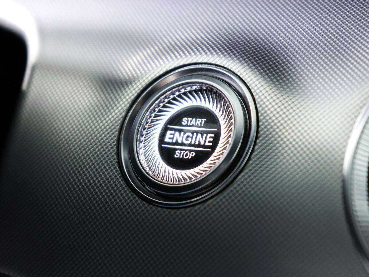 Mercedes-Benz E-Класс 400, 2017 Фото №14