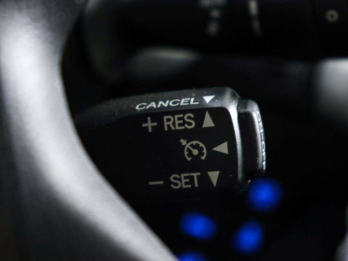 Toyota Land Cruiser Prado, 2020 Фото №20