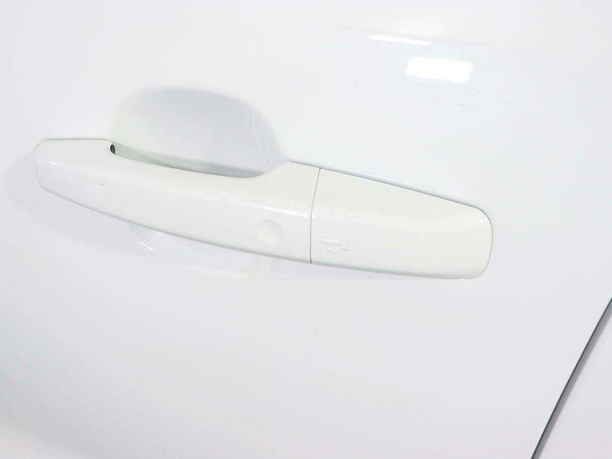 Jaguar F-Pace, 2017 Фото №19