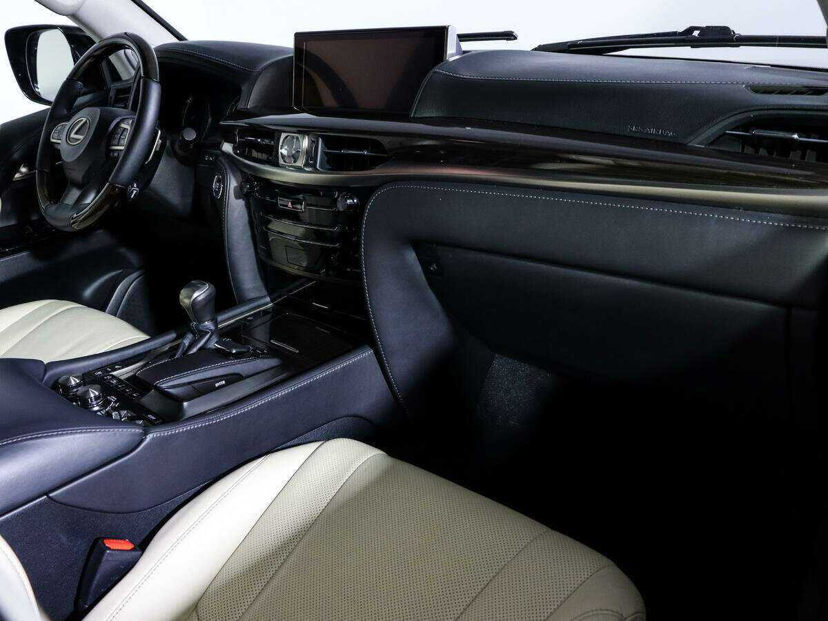 Lexus LX 450d, 2017 - 126 989 км. | Фото №8