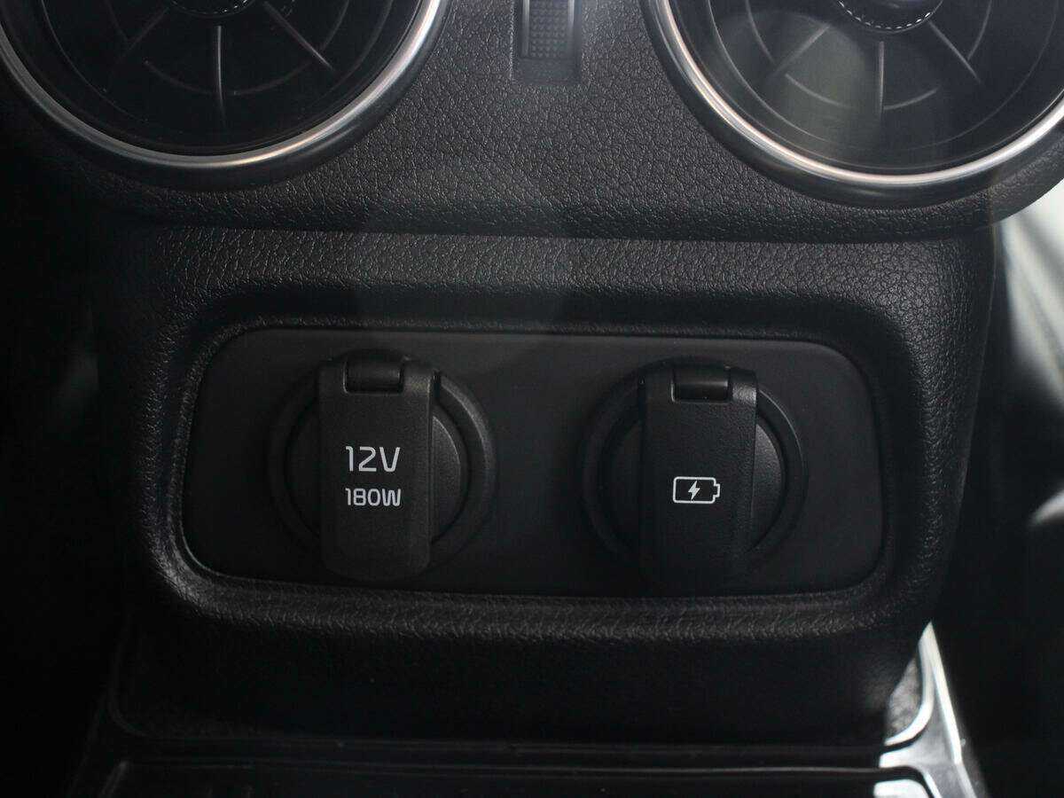 Kia Stinger, 2019 Фото №12