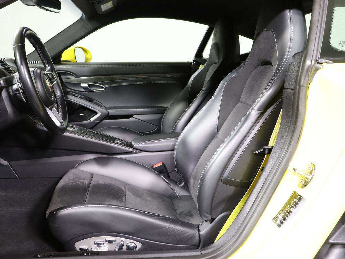 Porsche Cayman S, 2020 Фото №9