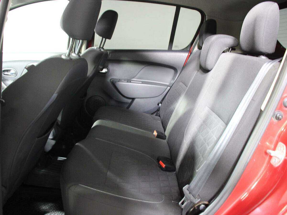 Renault Sandero, 2015 - 94 477 км. | Фото №8
