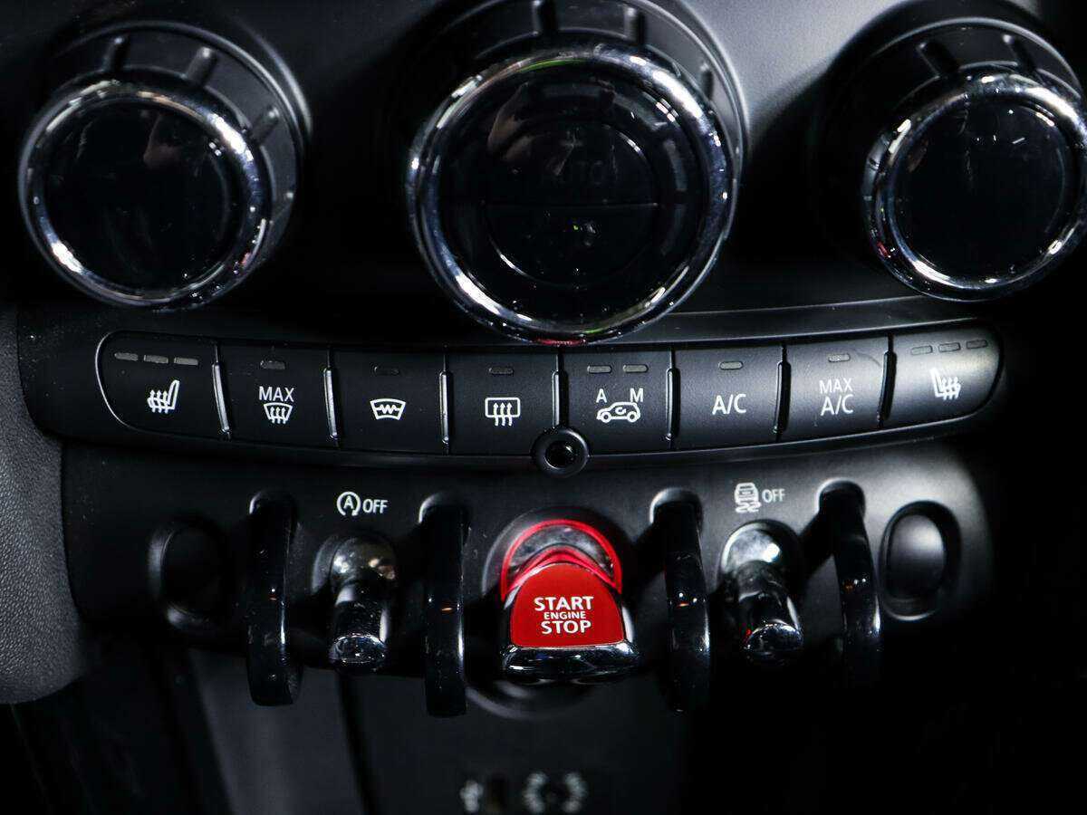 Mini Hatch Cooper S, 2016 Фото №18