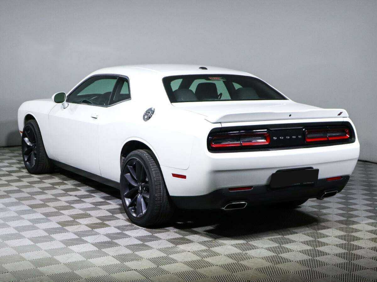 Dodge Challenger, 2022 - 2 560 км. | Фото №6